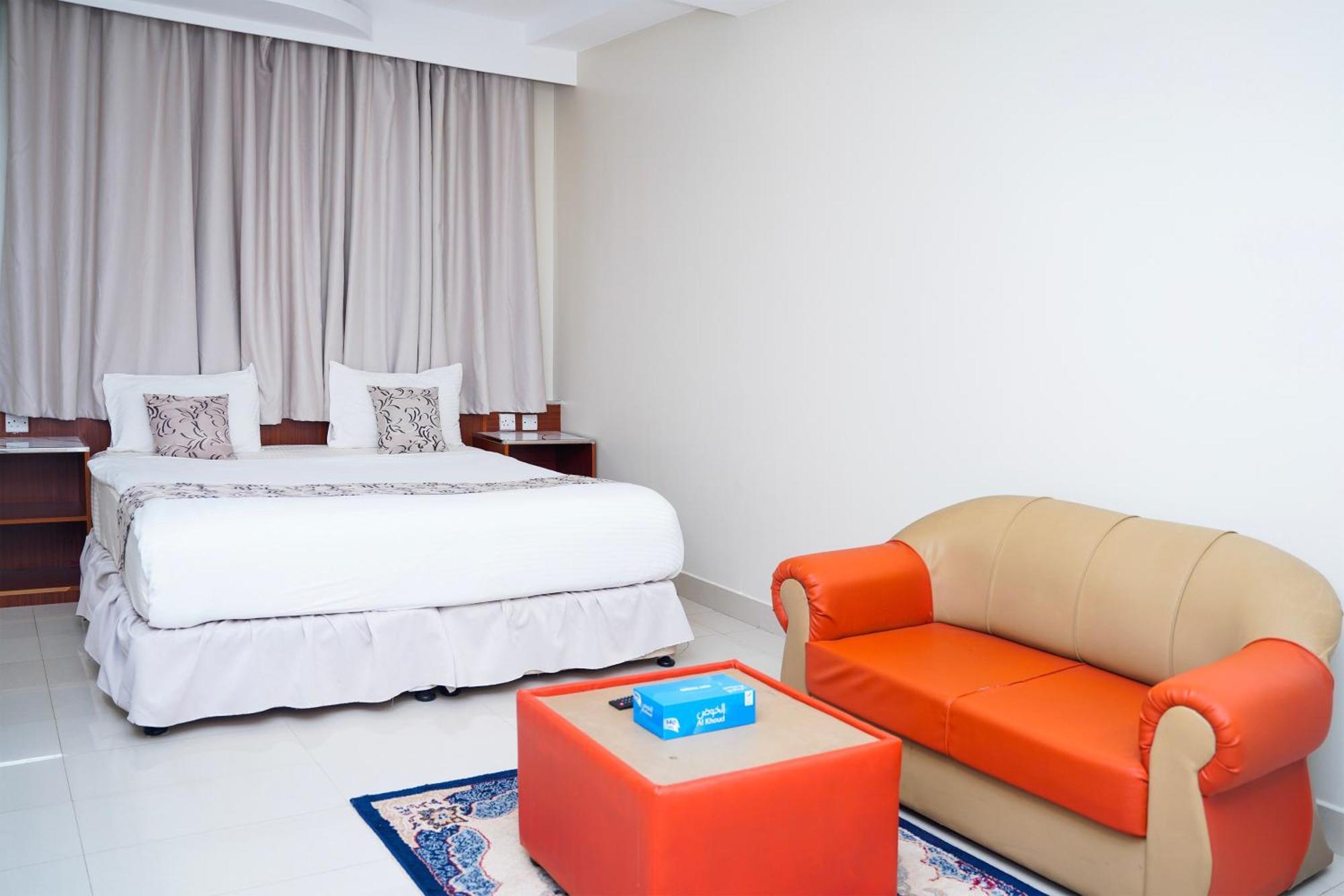 Al Bayrahaa Hotel Apartments Seeb Ngoại thất bức ảnh